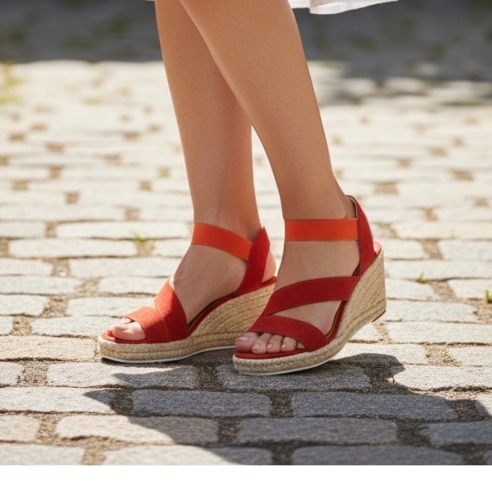 NWT Red Wedge Sandals